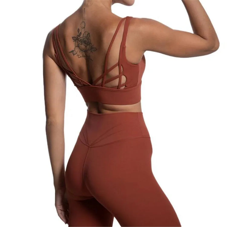 Yoga set with butterfly back top