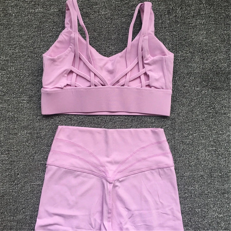 Yoga set with butterfly back top