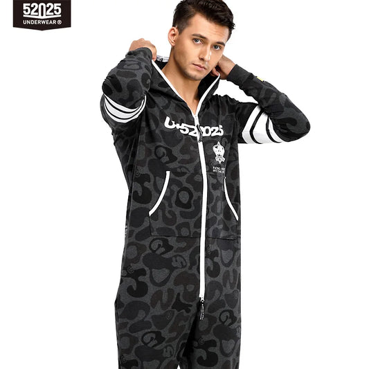 Men's Hooded Camouflage Jumpsuit